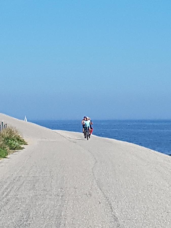 Romantisch Huisje Nabij Het Strand Met Uitzicht Op De Tulpenvelden 줄리아나도르프 외부 사진